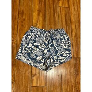 American Eagle Floral Paperbag Shorts size Medium